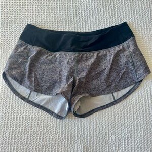 Lululemon Speed Up Mid Rise 2.5” Shorts